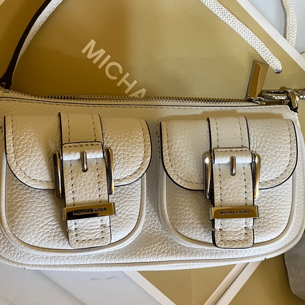 Michael Kors ZOE SM Conv Pouchette Optic White Leather - Picture 8 of 10